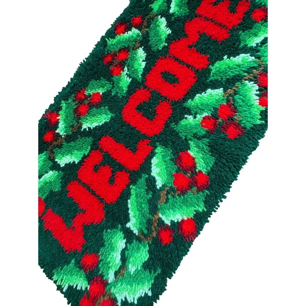 Vintage Handmade Latch Hook Welcome Holly Berry Christmas Doormat Rug